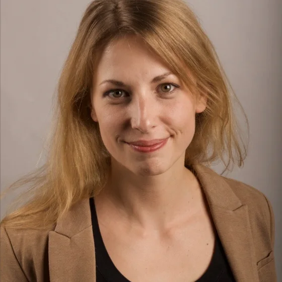 Nadine Auer